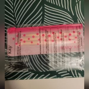 ✨️Limited Edition✨️ Mary Kay Mini Essential Brush Set 🆕️